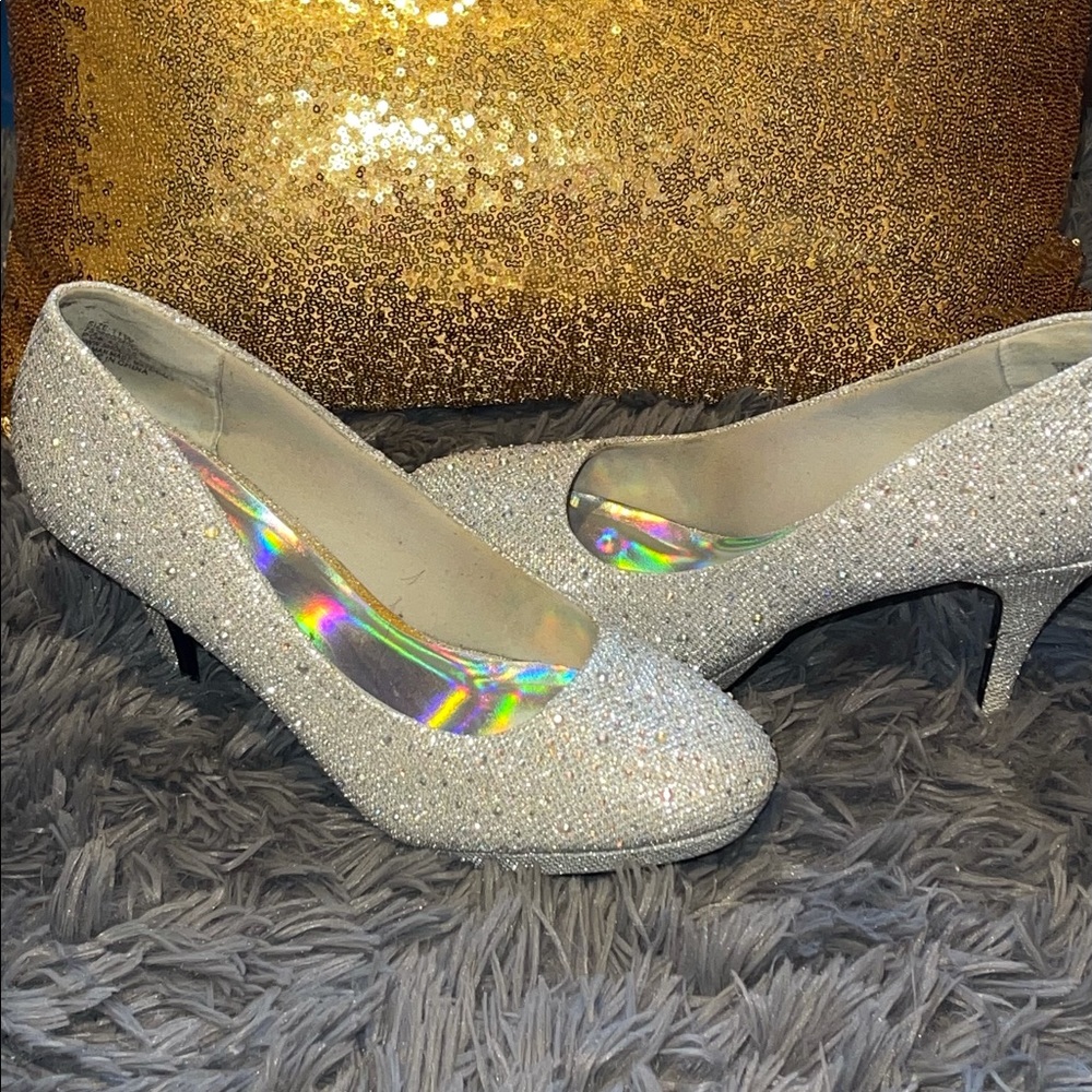 Sparkly Silver Dress Shoe W/ Rhinestones
